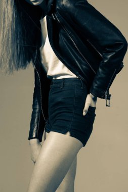 Yüzü olmayan güzel bir yakın çekim model fotoğrafı