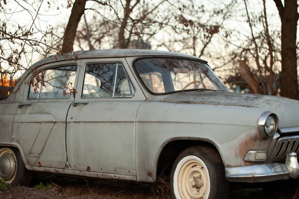 Foto Carro Velho Aldeia — Fotografia de Stock