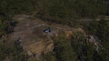 Büyük bir yükseklikten fotoğraf.