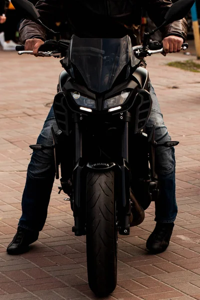 Schönes Und Stylisches Schwarzes Motorrad Draußen — Stockfoto