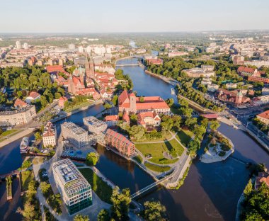 Polonya Wroclaw şehrinin havadan panoramik görüntüsü