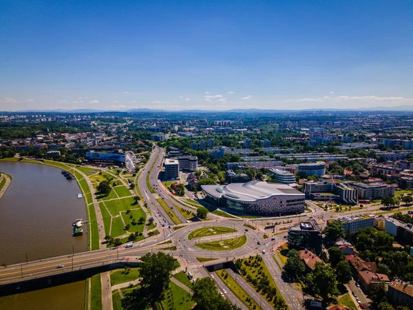 Widok z lotu ptaka na Kraków w Polsce podczas zachodu słońca — Zdjęcie stockowe