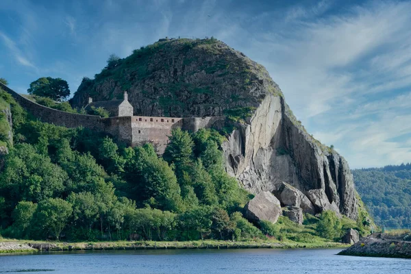 Dumbarton castle building on volcanic rock aerial view from above Scotland — Stock Photo, Image