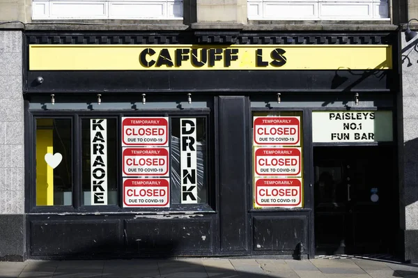 Glasgow, Escocia, Reino Unido, 11 de octubre de 2020, Escocia Central Pubs and Bars cerrados por el Gobierno escocés debido al aumento de los casos de Covid-19 — Foto de Stock