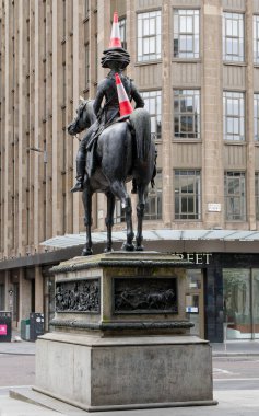 Glasgow, İngiltere, 7 Eylül 2025, Arthur Wellesley 'in binicilik heykeli, Wellington Dükü