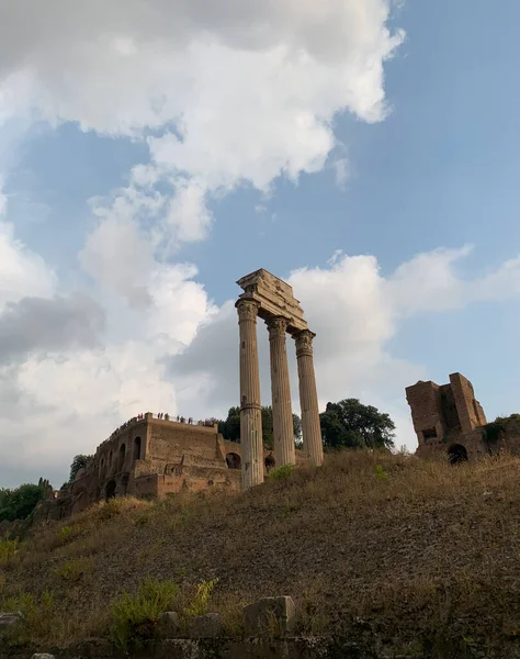 Ruínas Das Três Colunas Coríntias Mármore Restos Antigo Templo Castor — Fotografia de Stock