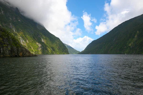 Milford Sound Fiorde Sudoeste Ilha Sul Nova Zelândia Dentro Fiordland — Fotografia de Stock