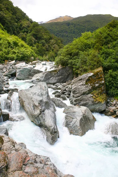 Mountain River South Island Nova Zelândia — Fotografia de Stock