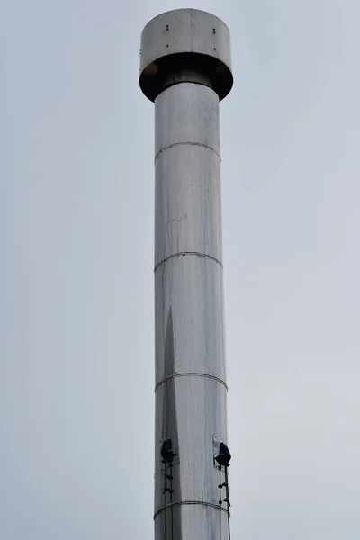 Biyogaz kazanının egzoz tüpü.