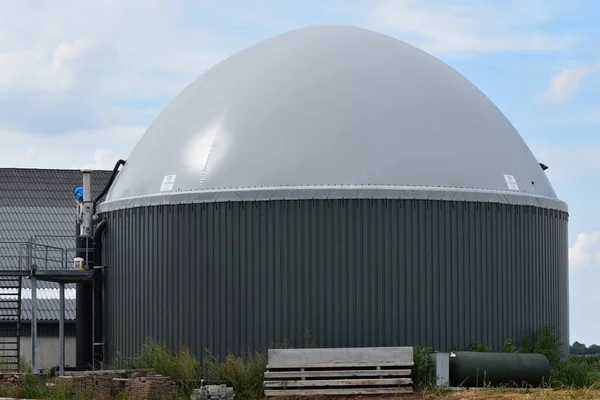 Pharm 'daki küçük biyo-gaz istasyonu.