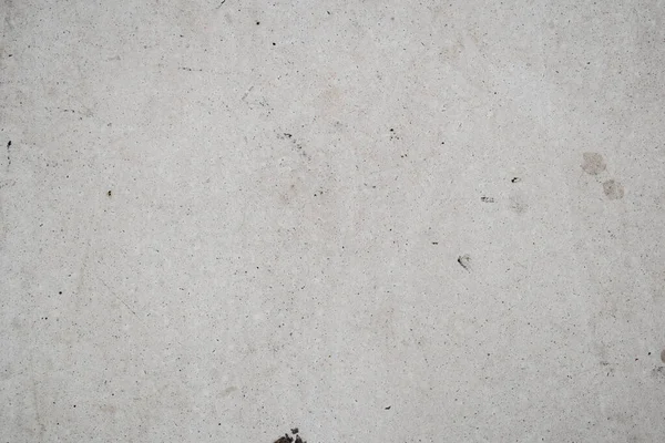 Parkta beton levha var.