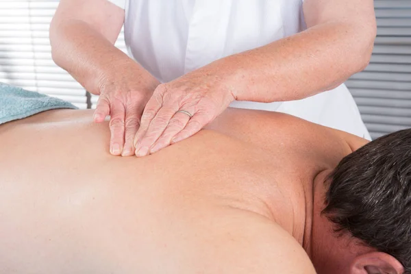 Man Having Back Massage Spa Wellness Center — Stock Photo, Image