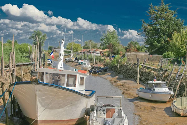 Boats Small Port Low Tide Laid Ground — Stock Photo, Image