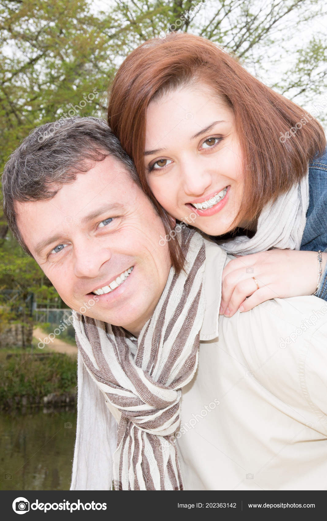 Dating ein wirklich gut aussehendes Mädchen