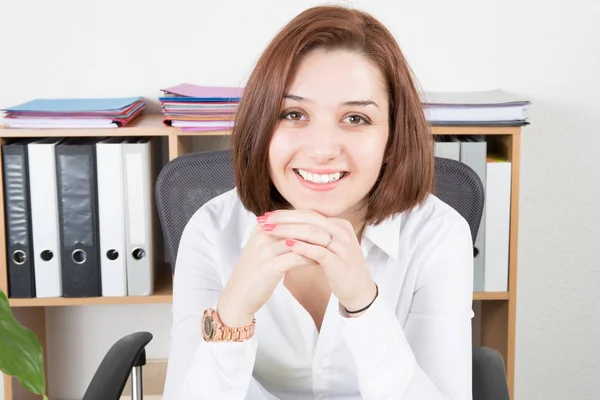 Smiling Business Woman Office Desk — Stock Photo, Image