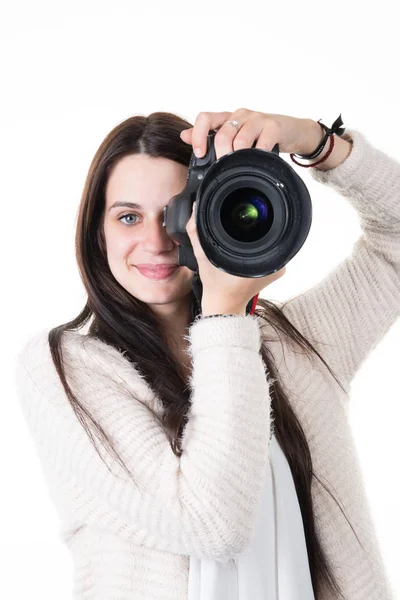 Portret Van Mooie Jonge Vrouw Trainer Fotograaf Fotograferen Witte Achtergrond — Stockfoto