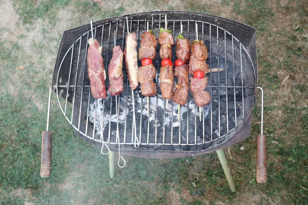 Vista Superior Carne Fresca Parrilla —  Fotos de Stock