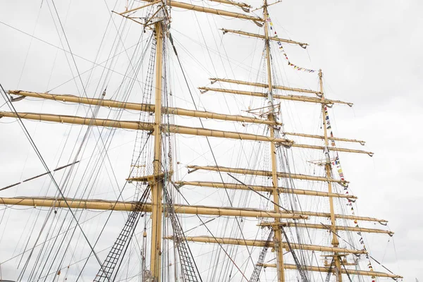 Mástil Con Toda Cuerda Barco Vela Altura —  Fotos de Stock