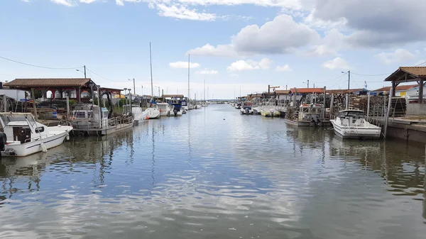 Французская Рыбалка Устричная Гавань Гуджан Mestras Arcachon Bassin Жиронда Франция — стоковое фото