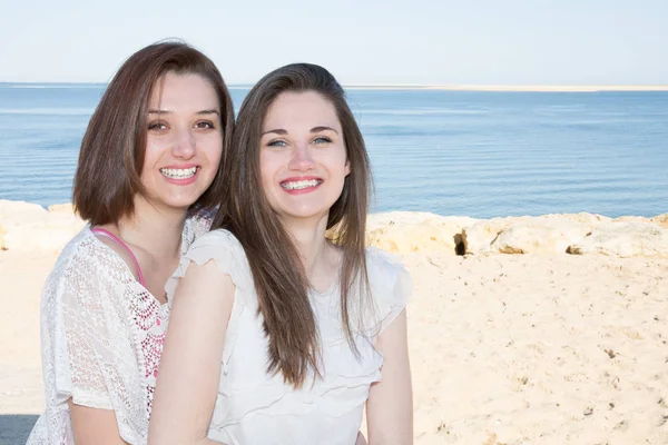 Attractive Young Lgbt Girls Couple Lesbian Dunes Beach — Stock Photo, Image