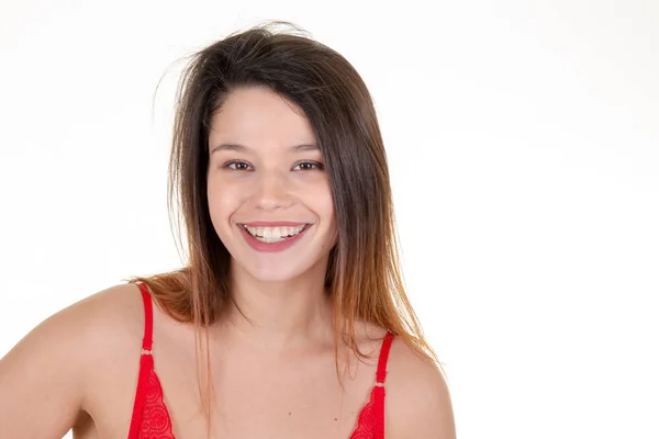 Felice Giovane Donna Posa Sorridente Sfondo Bianco — Foto Stock