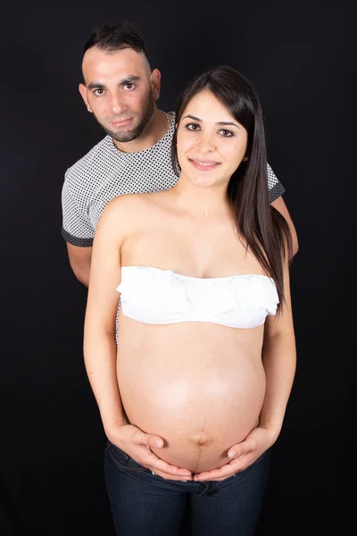 Nuevos Padres Mirando Vientre Madre Embarazada Enamorada — Foto de Stock