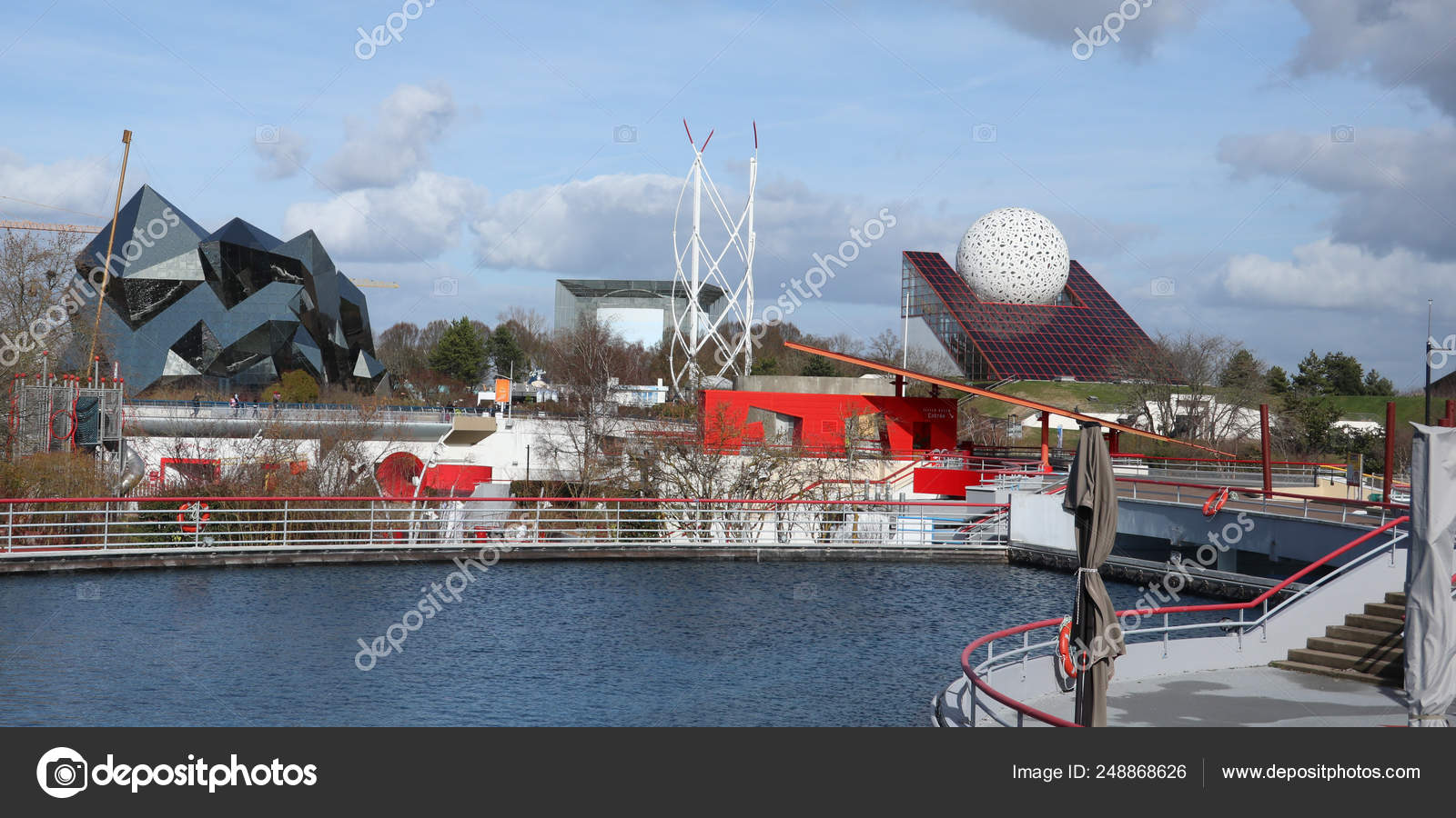 98 Futuroscope Stock Photos Images Download Futuroscope Pictures On Depositphotos