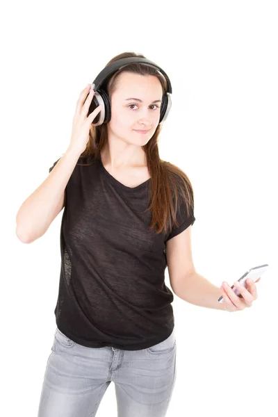 Jeune Femme Heureuse Écoutant Musique Sur Téléphone Portable — Photo