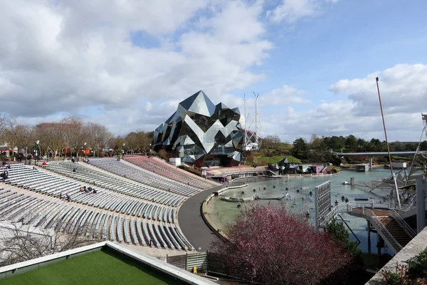 Poitiers Futuroscope Nouvelle Aquitania Francia 2019 Los Edificios Parque Son — Foto de Stock