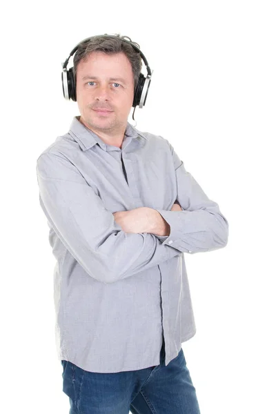 Schöner Kerl Kaukasischer Mann Hört Musik Mit Kopfhörern — Stockfoto