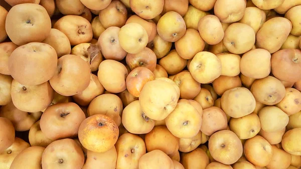 Fresh Picked Yellow Apples Background Harvest Season — Stock Photo, Image