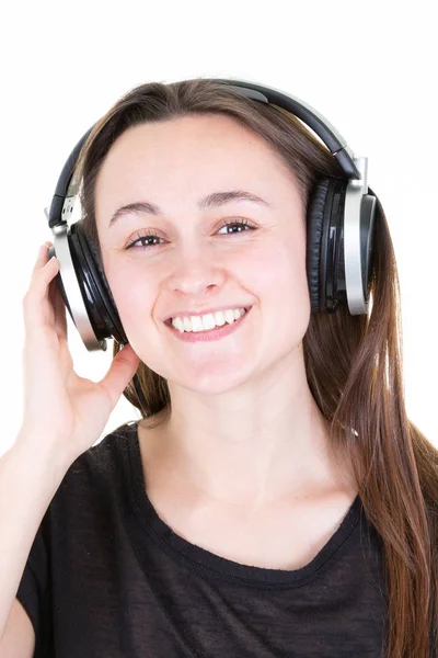 Studio Portrait Fille Adorable Heureux Sourire Relaxant Dans Les Écouteurs — Photo