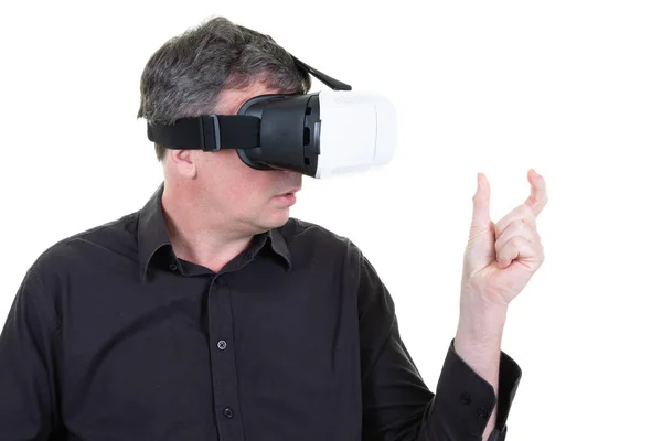 Человек Испытывающий Виртуальную Реальность Белом Фоне — стоковое фото