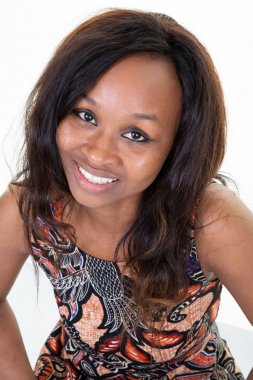 Genç Afro-Amerikan kız güzel portre