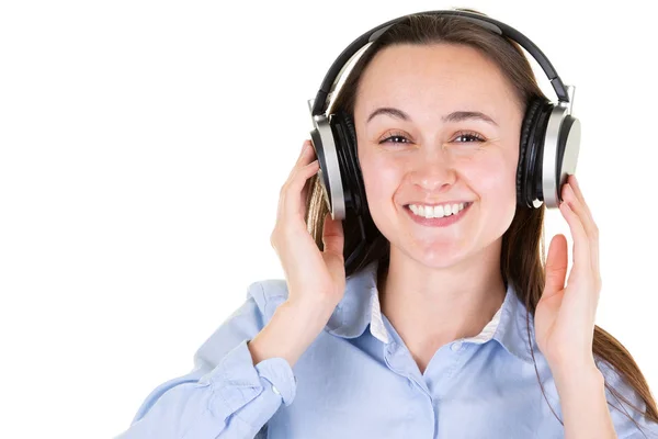 Jeune Femme Avec Casque Regarde Caméra — Photo