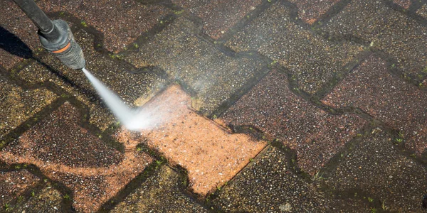 Limpieza Suelos Aire Libre Con Chorro Agua Presión Banner Plantilla — Foto de Stock