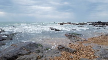 Vendee Fransa'da Jard-sur-Mer De Atlantik kıyısında web şablonu afiş