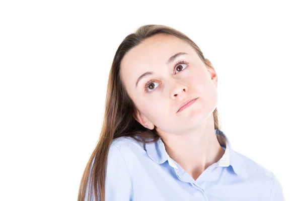 Pensive Dromerige Jonge Vrouw Zoek Naar Boven Geïsoleerd Witte Muur — Stockfoto