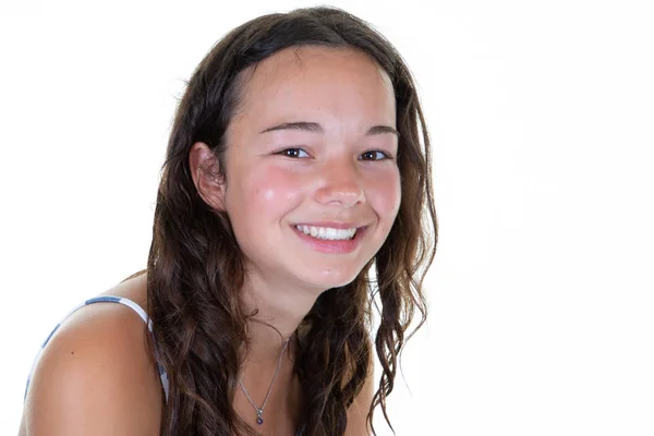 Gülümseyen Güzel Genç Genç Kız Beyaz Arka Planda Izole Hissi — Stok fotoğraf