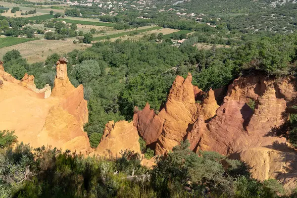 Paisagem Rochas Ocre Vale Parque Natural Luberon França — Fotografia de Stock