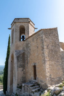 Oppede le Vieux Luberon Vaucluse Fransa'daki Notre Dame Dalidon Kilisesi
