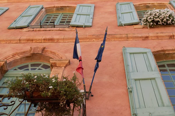 Bandera Medio Mástil Francés Con Cinta Negra Ayuntamiento Aldea Francia —  Fotos de Stock