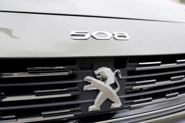 Bordeaux Aquitaine France 2019 Detail Front Sign Peugeot Car 508 — 스톡 사진