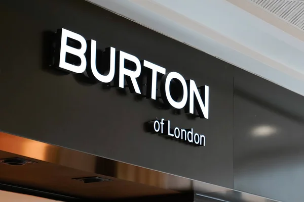 Burdeos Aquitania Francia 2019 Tienda Ropa Burton Londres Letrero Tienda — Foto de Stock