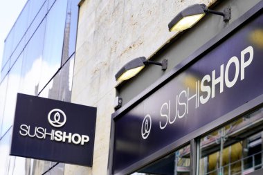 Bordeaux, Aquitaine / Fransa - 09 26 2019: suşi dükkanı logosu restoranı Fransız japan konsepti