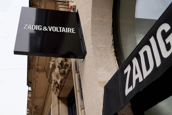 Burdeos Aquitania Francia 2019 Tienda Letreros Zadig Voltaire Logo Shop — Foto de Stock