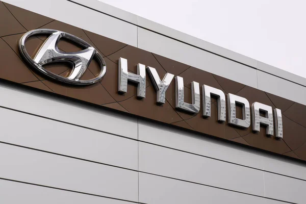Burdeos Aquitania Francia 2019 Logo Hyundai Distribuidor Automóviles Sign Store — Foto de Stock