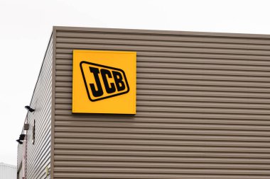 Bordeaux, Aquitaine / Fransa - 10 17 2019: Jcb tabelacı buldozer dükkanı
