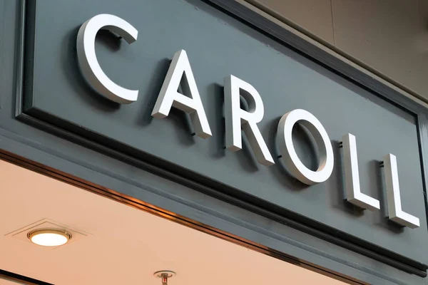Bordeaux Aquitânia França 2019 Caroll Logo Clothing Store French Shop — Fotografia de Stock