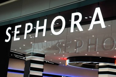 Bordeaux, Aquitaine / France - 10 17 2019: Sephora shop French brand and chain of cosmetics store logo sign